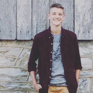 Meet your Posher, Ethan